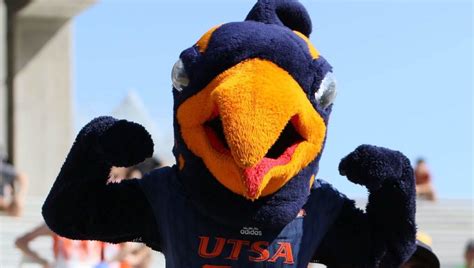 The Magic of Mascots: How Rowdy Touches Hearts at UTSA